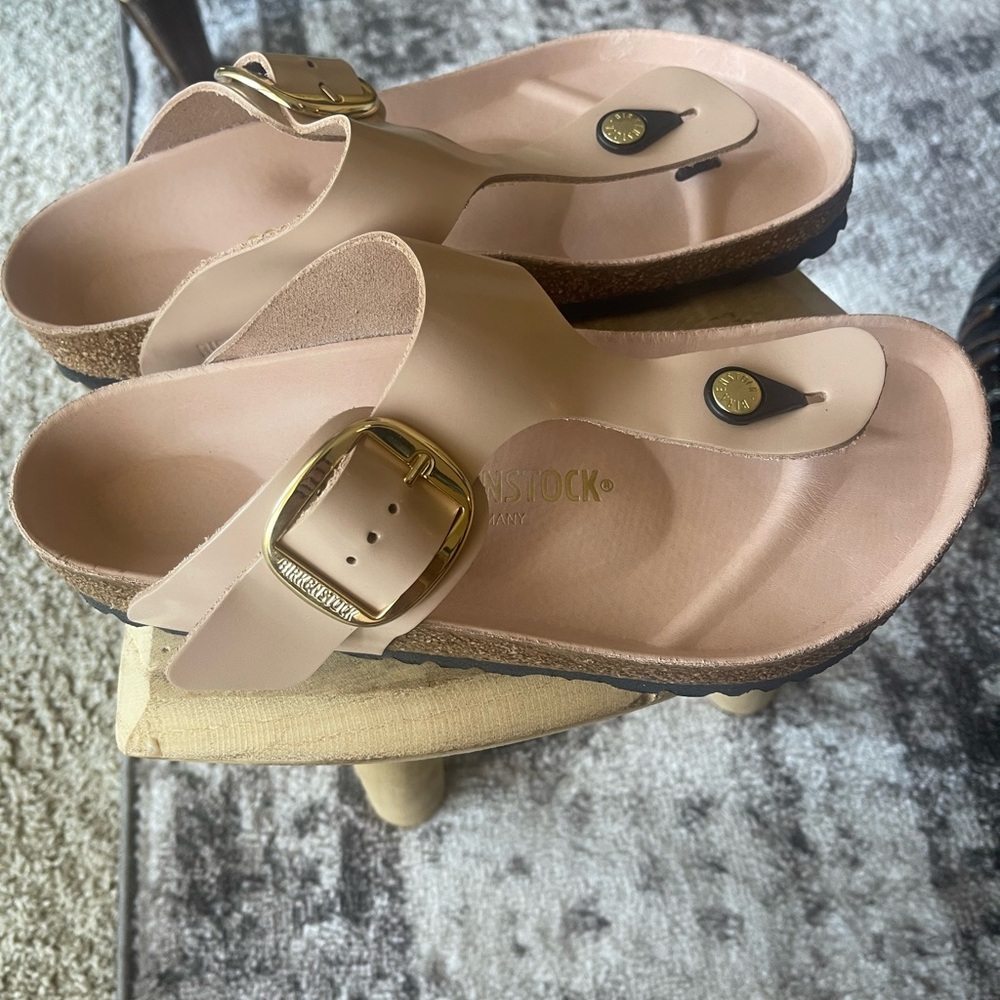 Staud Birkenstock Gizeh sandal